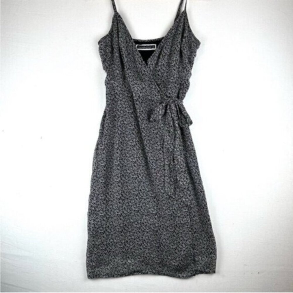 Sleeveless Grey Wrap Mini Dress - Unbranded